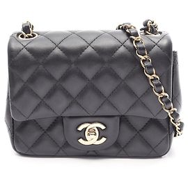 Borsa a tracolla Chanel Mini Matelassé in agnello
