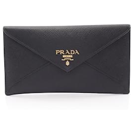 Portafoglio lungo pieghevole in pelle Saffiano di Prada