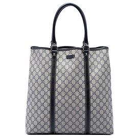 Tote verticale GG Supreme beige Gucci
