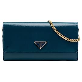 Portafoglio con catena Prada Blue Saffiano Lux