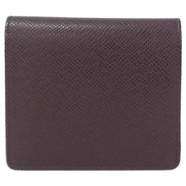 Louis Vuitton Taiga Portefeuille 3 Cartes Credit Wallet