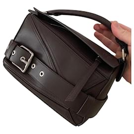Loewe Bolsa Puzzle Biker em couro marrom