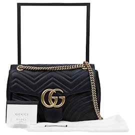 Gucci Borsa a tracolla GG Marmont Matelassé in pelle Medium con catena Nero