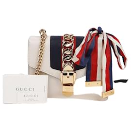 Gucci Mini borsa a tracolla con catena in pelle Sylvie Bianco