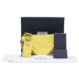 Prada Borsa Bandoliera Triangle in Rafia Gialla