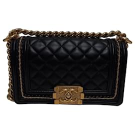 Borsa Chanel Boy Mini in Agnello Nero