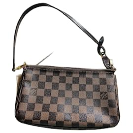 Louis Vuitton Pochette Damier Ebene