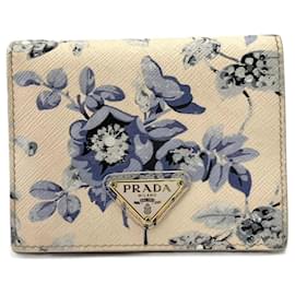 Cartera de doble pliegue con estampado floral y triángulo en piel Saffiano de Prada