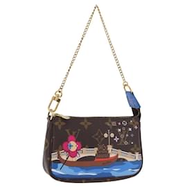 LOUIS VUITTON Vivienne Mini Pochette Accessoires Pochette M68489 Auth 191475SM