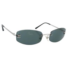 Gafas de sol CHANEL COCO Mark Metal Plata Negro CC Auth 192855M