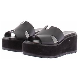 Hermès Eze Mules aus Leder und Wildleder schwarz