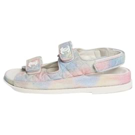 Chanel Multicolour Cruise 2022 gesteppte Sandalen in Pastelltönen - Größe EU 37.5