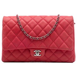 Chanel Red CC gesteppte Caviar Flap Clutch mit Kette