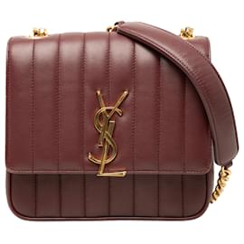 Borsa Vicky Chain Saint Laurent in agnello rosso con monogramma, misura Medium