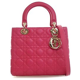 Lady Dior en agneau cannage rose, taille Medium