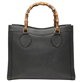 Bolso Tote Bamboo Diana en cuero negro tamaño Medium Gucci