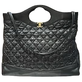 Chanel Borsa Tote in Pelle Trapuntata Nera