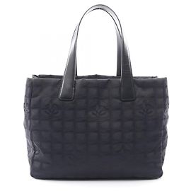 Chanel New Travel Line Tote Bag aus Nylon, Canvas und Leder