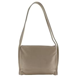 Borsa a tracolla in agnello Loewe