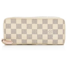 Carteira Louis Vuitton Damier Azur Clemence