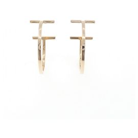 Orecchini a cerchio T Wire Medium di Tiffany & Co.