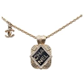 Collana con pendente a catena con il logo Coco di Chanel
