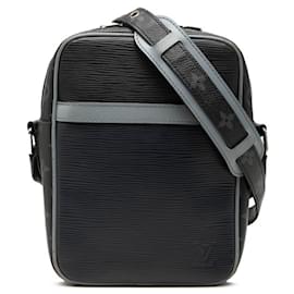 Borsa a spalla Louis Vuitton Epi Monogram Eclipse Danube PM