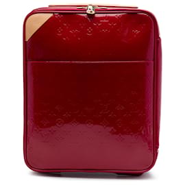 Louis Vuitton Rosso Monogram Vernis Pegase 45
