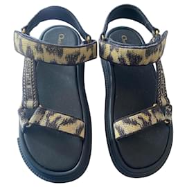 Dior D-Moi Sandali in Jacquard Leopardato