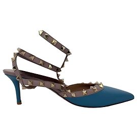 Décolleté Valentino Garavani Rockstud 65 in pelle blu