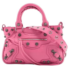 Balenciaga Borsa a tracolla Le Cagole Mini in pelle di agnello rosa