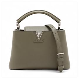 Louis Vuitton Borsa Capucines BB Taurillon Leather Verde