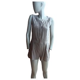 BCBG Max Azria Mono corto de seda beige
