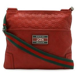 Sac bandoulière Gucci en cuir avec ligne Sherry