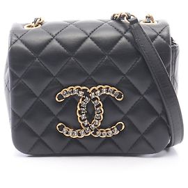 Borsa a tracolla Chanel Matelassé in pelle di agnello nera