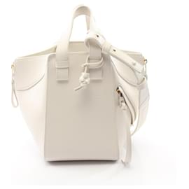 Borsa Loewe Hammock in pelle bianca