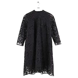 Vestido negro Heimstone