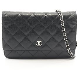 Bolso de Hombro Chanel Matelassé Negro