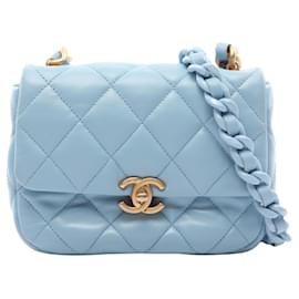 Chanel Matelassé Lammfell Schultertasche