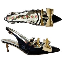 Gucci Sapatos Slingback de Verniz Pretos