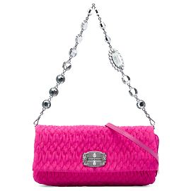 Sac à main Miu Miu en nylon matelassé rose avec chaîne en cristal