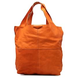 Givenchy George V Tote aus orangefarbenem Leder
