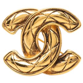 Spilla Chanel Gold CC trapuntata placcata oro