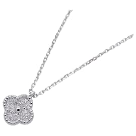 Van Cleef & Arpels Sweet Alhambra Necklace