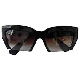 Miu Miu Sonnenbrille schwarz