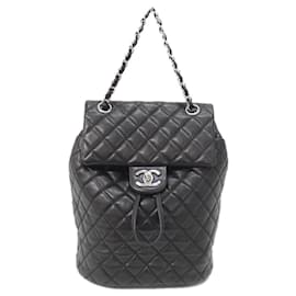 Chanel 91121 Rucksack aus schwarzem Lammleder
