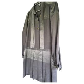 Vestido Corto de Seda Negro Gucci
