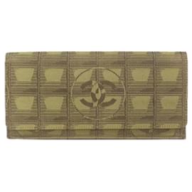 Cartera larga plegable Chanel Travel Line