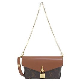 Bolso de hombro Louis Vuitton Monogram Padlock On Strap