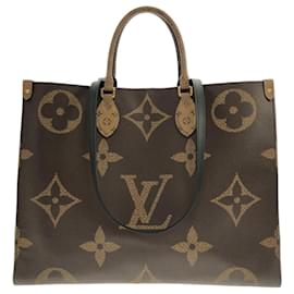 Borsa Louis Vuitton Monogram Giant OnTheGo GM